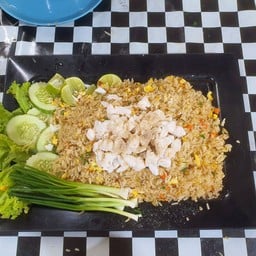 ข้าวผัดจานใหญ่