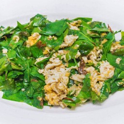 ใบเหลียงผัดไข่