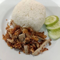 ขาหมูทอดกระเทียมราดข้าว