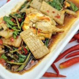 ผักกะเพราทะเลเจ