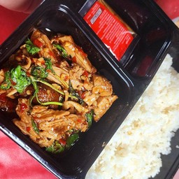 ข้าวหน้าเป็ดกะเพรา