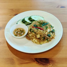 ข้าวผัดแกงเขียวหวาน