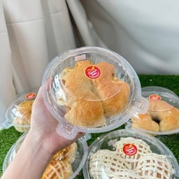 ขนมปัง หมูหยอง