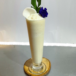Coconut Shake มะพร้าวปั่น