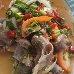 ยำใส้อ่อน