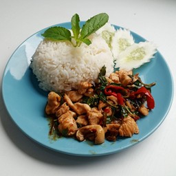 กะเพราไก่