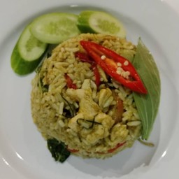 ข้าวผัดเขียวหวานไก่