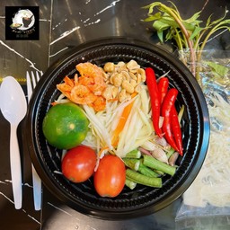 เครื่องตำไทย ตำเองแซ่บเอง พร้อมถ้วย ช้อนส้อม และผักเคียง