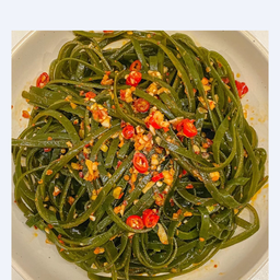 ยำสาหร่าย