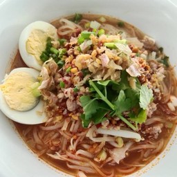 ก๋วยเตี๋ยวต้มยำ