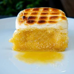 ปังไส้ทะลัก เนยน้ำตาล (1ชิ้น)