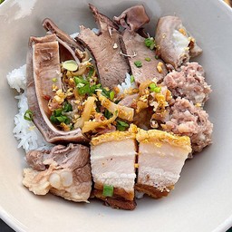 ข้าวแห้งทรงเครื่อง