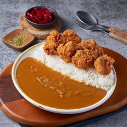 ข้าวหน้าแกงกะหรี่ ไก่กรอบ
