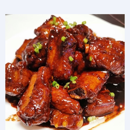 ซี่โครงหมูตุ๋น