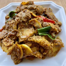 แกงคั่วพริกเนื้อข่าอ่อน