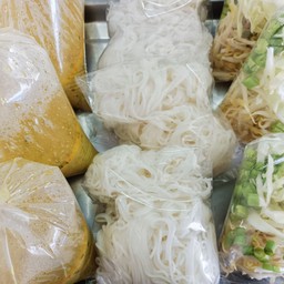 ขนมจีนน้ำยากะทิ