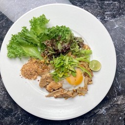 ก๋วยเตี๋ยวคั่วไก่