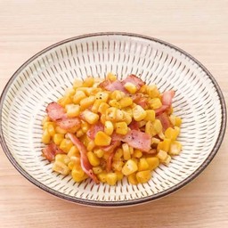 Becon-Butter-Corn เบคอนและข้าวโพดทอดกับเนย ベーコンバターコーン