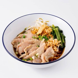 ก๋วยเตี๋ยว หมูสไลซ์