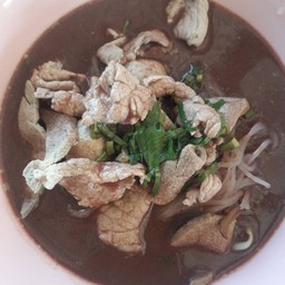 ก๋วยเตี๋ยวเรือ อยุธยา (ก๋วยเตี๋ยวเรือหน้าวัดชายคลอง)