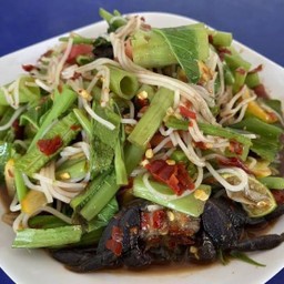 ตำซั่วผักบุ้งลวก