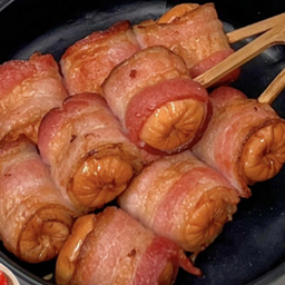 เบคอนพันไส้กรอก ทอด