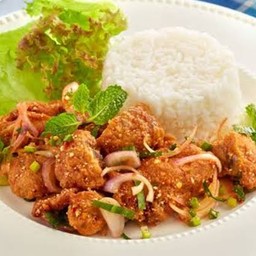 ข้าวยำไก่แซ่บ
