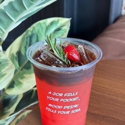 Sparking Strawberry Espresso | สตรอว์เบอร์รี เอสเพรสโซ