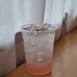 Lychee & Rose | ลิ้นจี่กุหลาบ