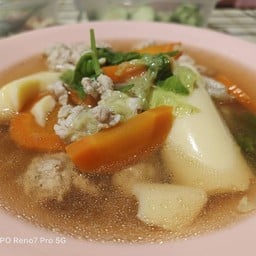 ต้มจืดเต้าหู้ไข่ไก่สับ