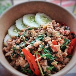 อิ่มอร่อยครัวเบตง