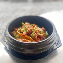 ข้าวผัดพริกหอมใหญ่