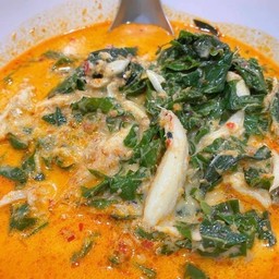 แกงคั่วเนื้อปู