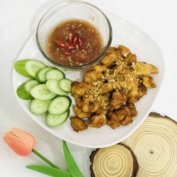 ชุดน้ำพริกกะปิ+ไก่ทอด