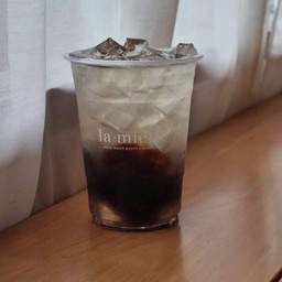 Honey w/ grass jelly | น้ำผึ้งเฉาก๊วยไต้หวัน