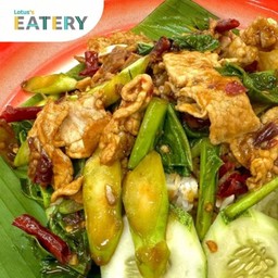 ข้าวราดผัดคะน้า (เจมส์กระเพราถาด)