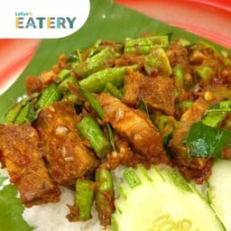 ข้าวพริกแกง (เจมส์กระเพราถาด)