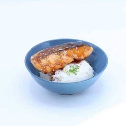 ข้าวแซลม่อนเทอริยากิ. Teriyaki Salmon Rice Bowl