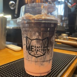 สตอเบอร์รี่ มิลค์