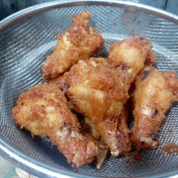 ร้านแม่กะหมวย