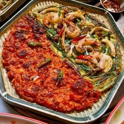 반반파전 Half-and-half Kimch & Seafood green onion_B9