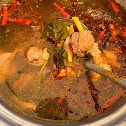 ต้มยำขาหมู