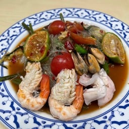 ส้มตำวุ้นเส้นทะเล