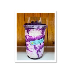 นมเหนียวเผือก  ( เย็น )