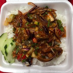 ยำปลากระป๋อง(ราดข้าว)