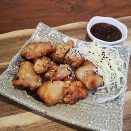 ไก่ย่างน้ำจิ้มแจ่ว