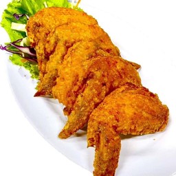 ปีกไก่ทอดน้ำปลา