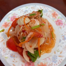 ส้มตำ ยำ แซ่บ เจ๊คอร์นเฟรค