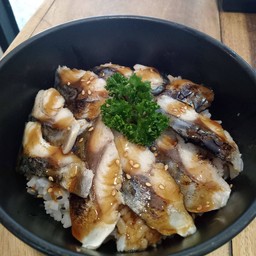 ข้าวหน้าปลาซาบะดองเบิร์นไฟ