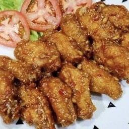 ปีกไก่ทอดซอสไอเฮีย